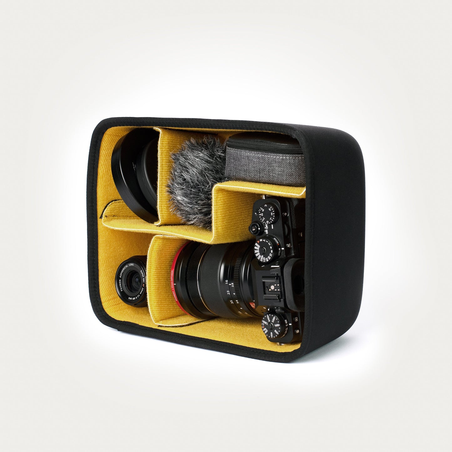 Moment Strohl Mountain Light Camera Insert Moment