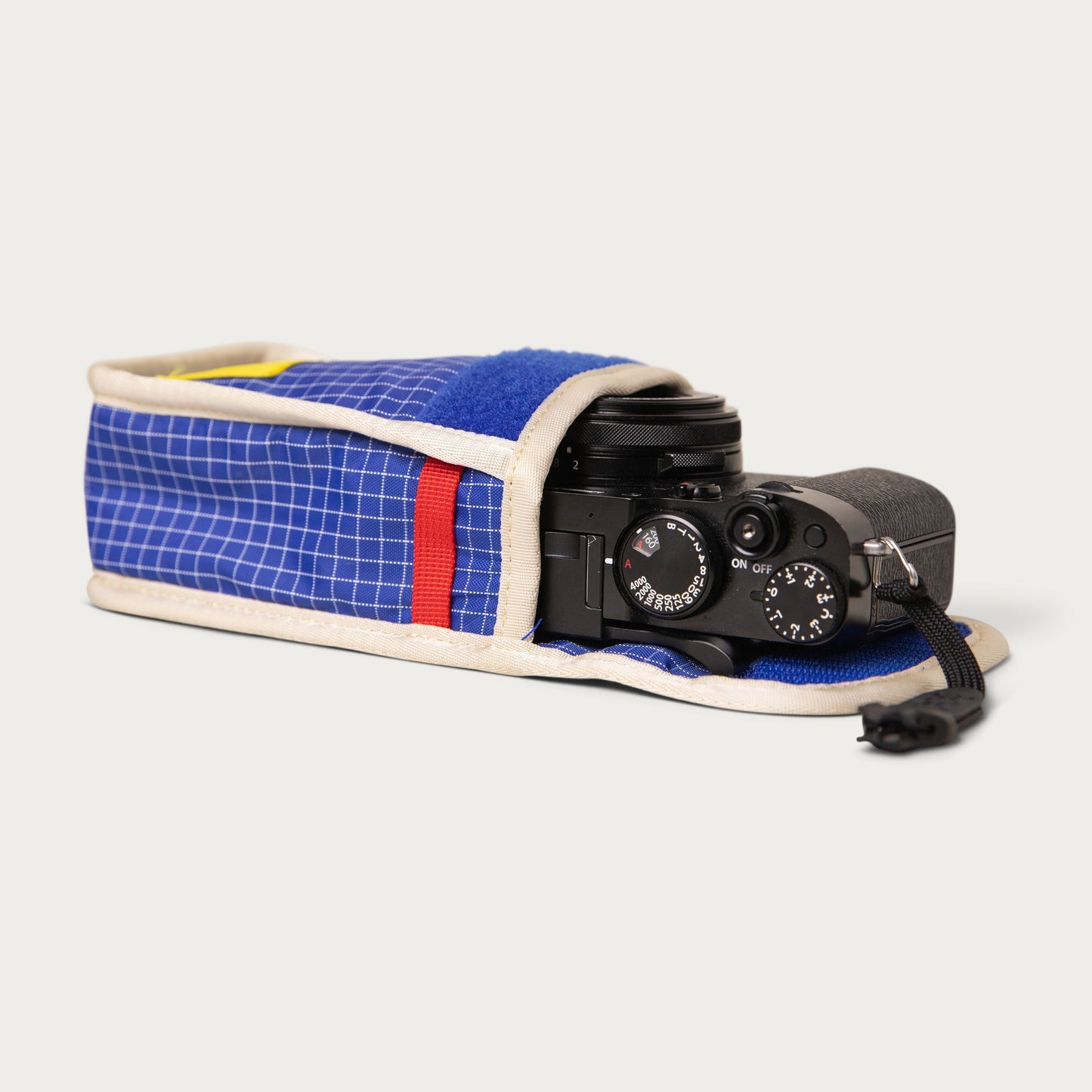 Point and Shoot Camera Pouch Moment