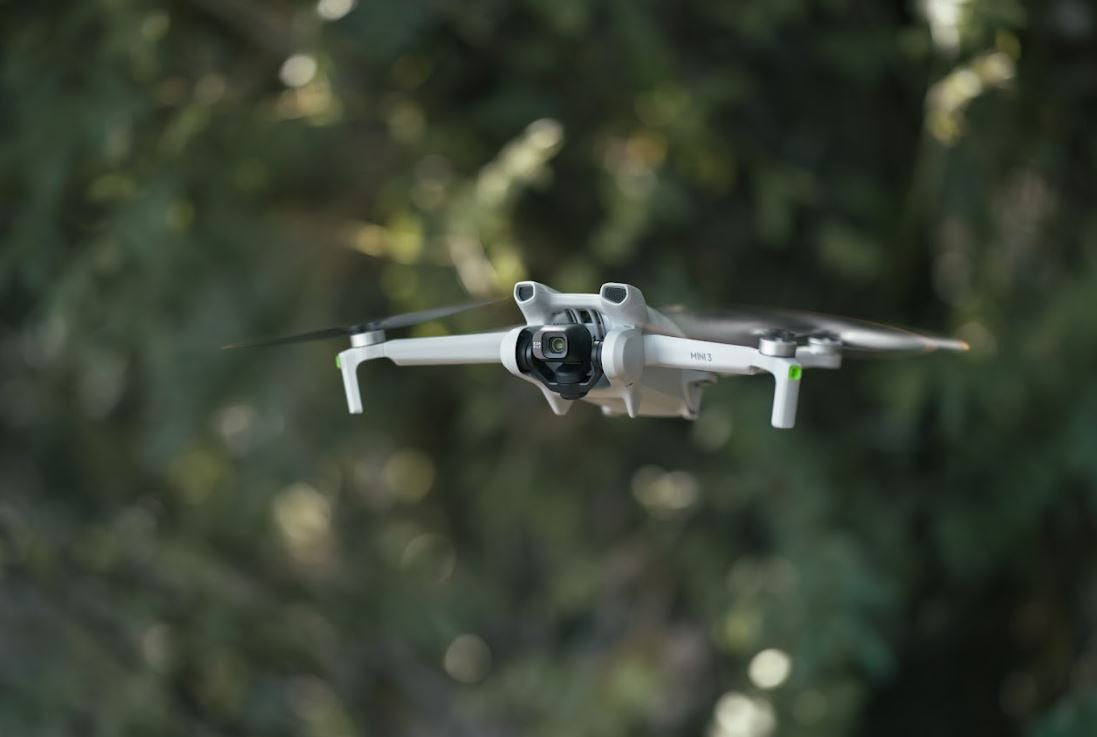 DJI Mini 3 Fly More Combo Camera Drone 4k HDR 38-min Flight DJI
